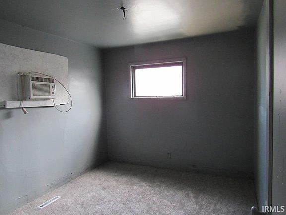 4th image of 55474 Meadowview Ave