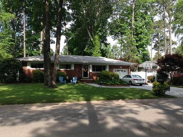 1st image of 1037 Worcester Dr