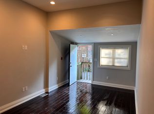116 Sackville St #1, Toronto, ON M5A 3E7