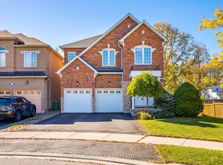 58 Sir Jacobs Cres, Brampton, ON L7A 3V2