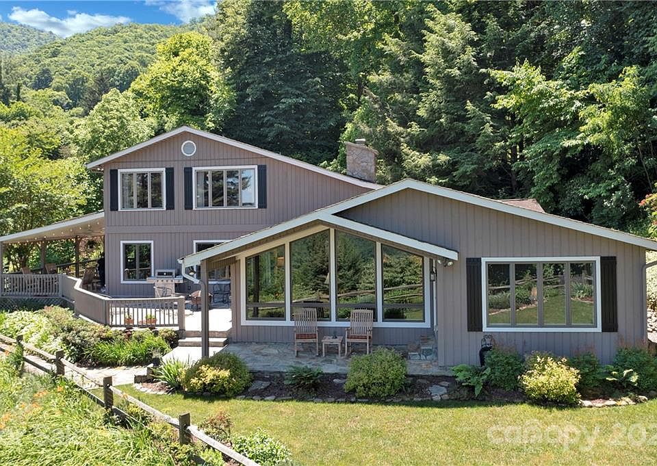 1st image of 36 Bearfoot Ln