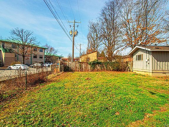 5th image of 10209 Ronald Dr