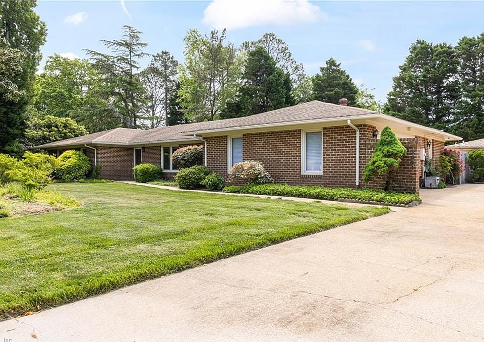 1st image of 2441 Blue Castle Ln