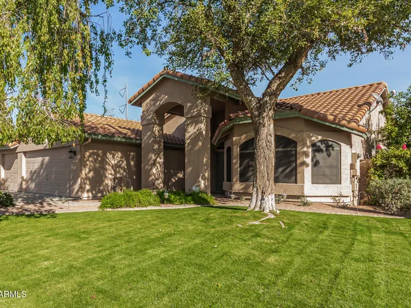 319 N CORRINE Drive, Gilbert, AZ 85234