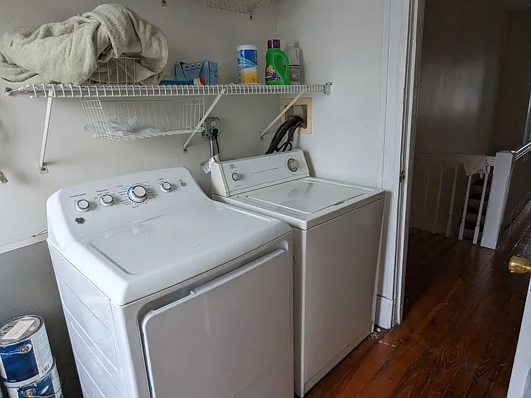1609 W Grace St — Photo 17