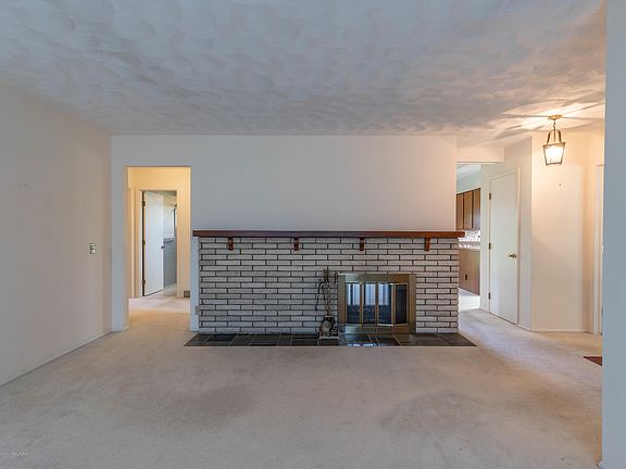 5th image of 1513 Sherwood Ln