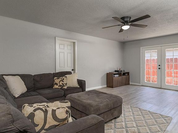 4th image of 2348 W Fedora Avenue