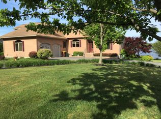 12 Flores Way, Fall River, MA 02721