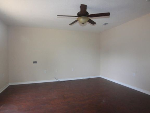 2nd image of 1101 Hayden Ct