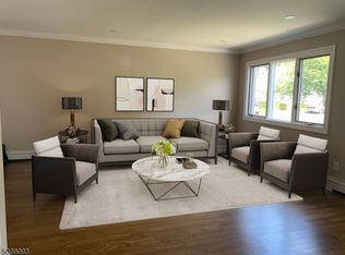 16 Lockwood Pl, Clifton, NJ 07012