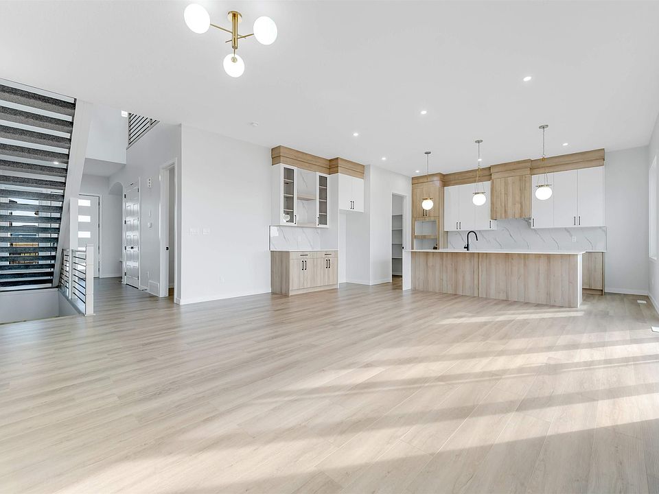 1st image of 174 Corral Cir