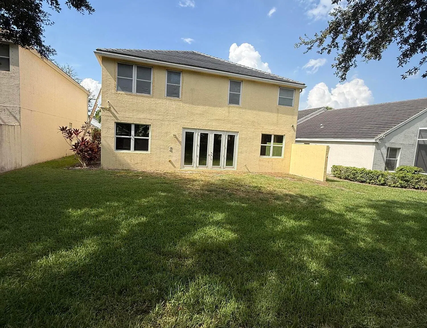 4 bed, 3.0 bath, 3033 sqft, $3,950 — Photo 4
