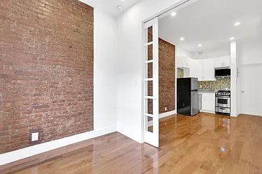 Rented by Cooper & Cooper Real Estate