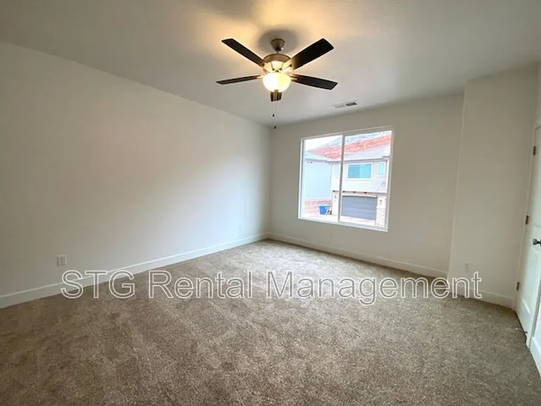 438 Stone Mountain Dr #52-A — Photo 15