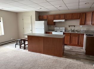 151 N Springfield St #5, Virden, IL 62690