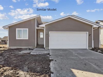 405 Napoli Ave, West Des Moines, IA, 50266