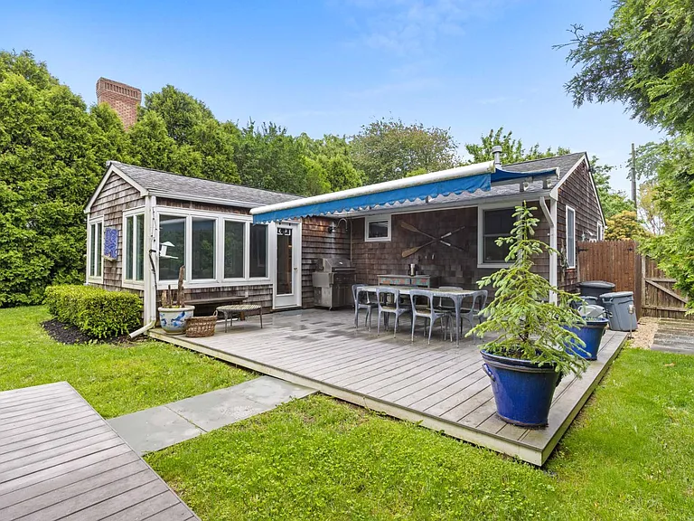 53 Howell St — Photo 16