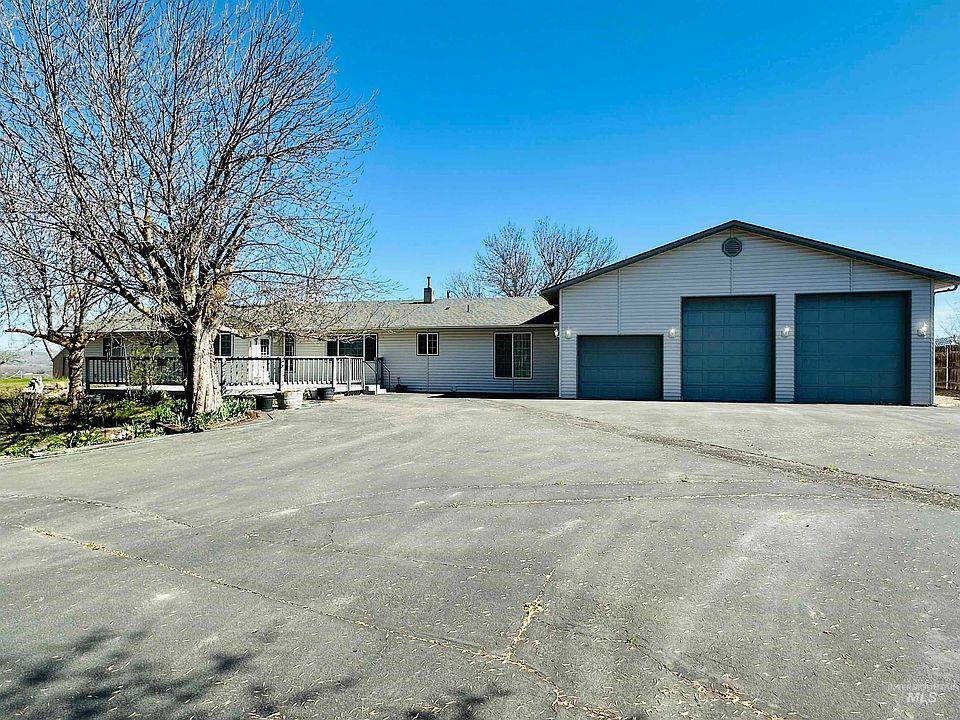 1st image of 319 Snowmoody Way