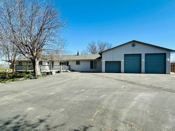 319 Snowmoody Way, Ontario, OR 97914