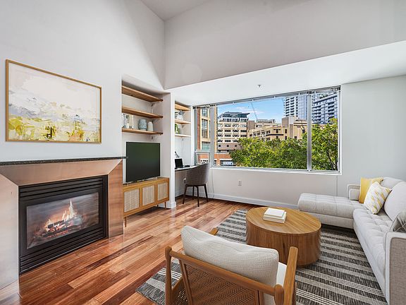 5th image of 900 Lenora St Unit W208