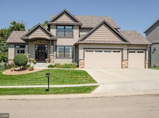 2361 Teakwood Ln SW, Rochester, MN 55902