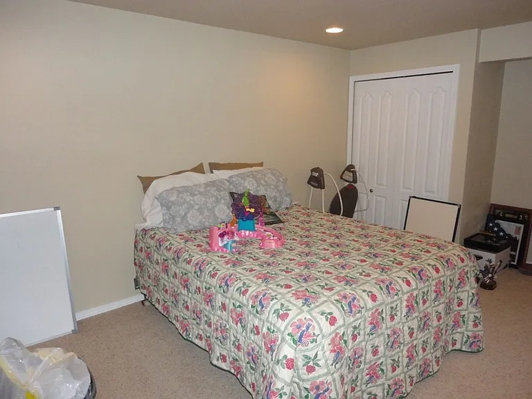 7074 Silverwind Cir — Photo 13