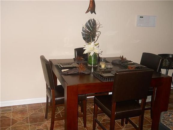 4th image of 2202 Ladd Dr