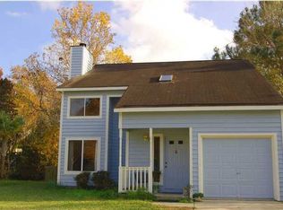 1305 Mossy Rd, Mount Pleasant, SC 29464