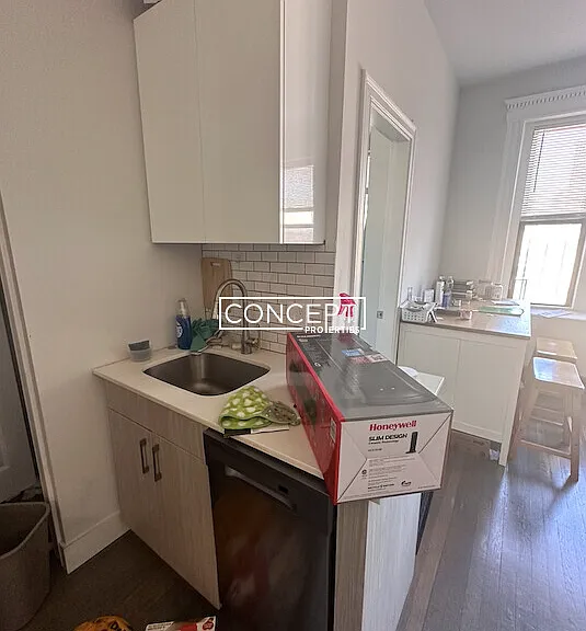 11 Queensberry St #28CP — Photo 2