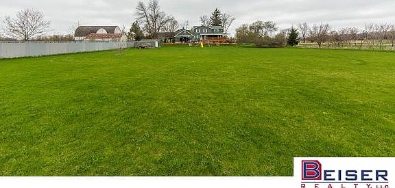 4th image of 2571 E Shady Ln