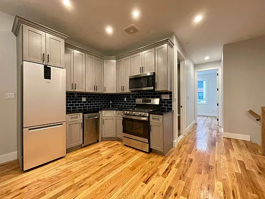 Rented by Doorway NYC, LLC | media 8