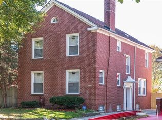 7740 S Crandon Ave, Chicago, IL