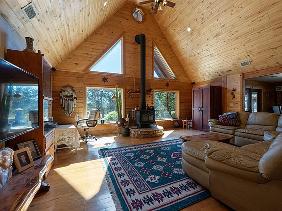 5th image of 103 Ridge Oak Dr