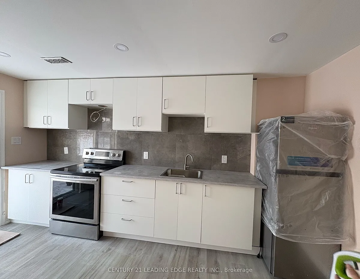 Building Photo - 1117 Cameo St #BASEMENT