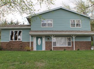 2113 Corning Carl Rd, Corning, IA 50841