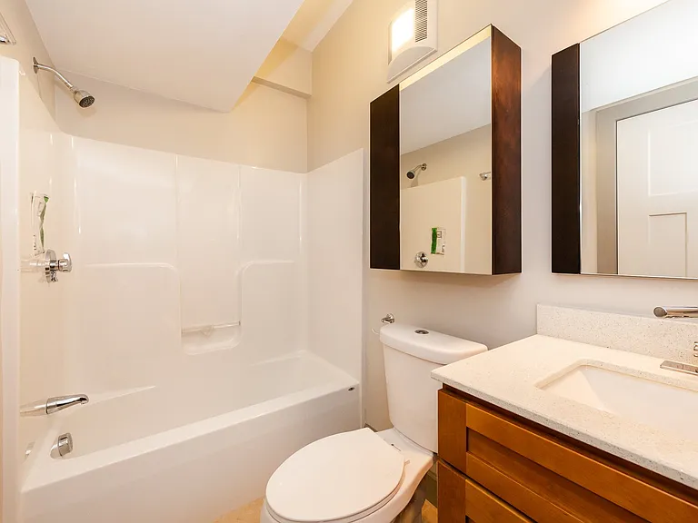 100 Sagamore St #206 — Photo 7