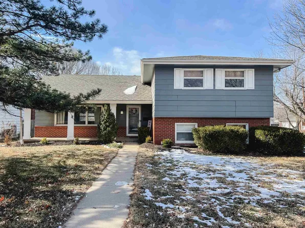 1061 N Gretchen Ln, Wichita, KS 67206