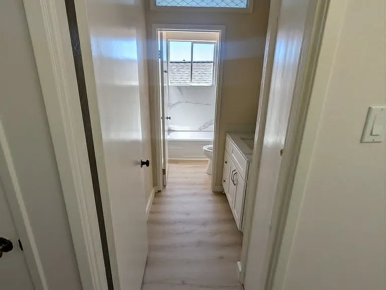 132-134 Clipper St #132 — Photo 7