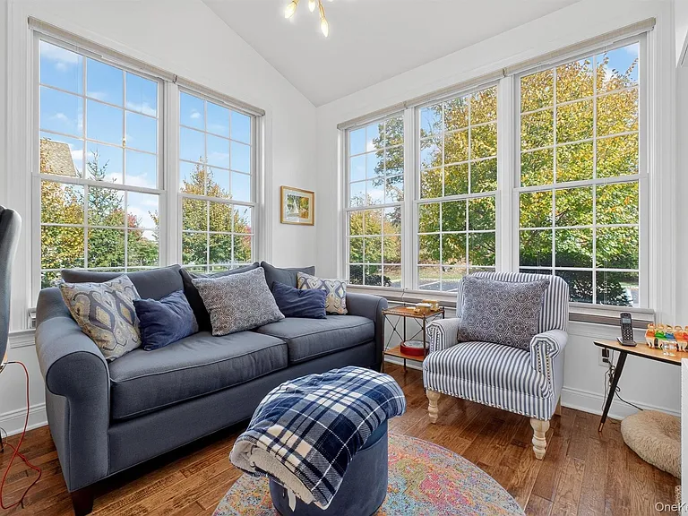 17 Deforest Dr — Photo 18