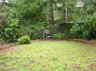 637 SW 116th Pl, Seattle, WA 98146