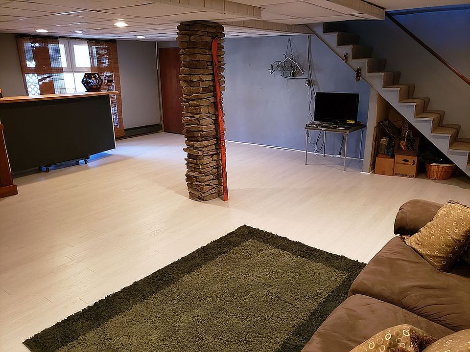 Finished basement 