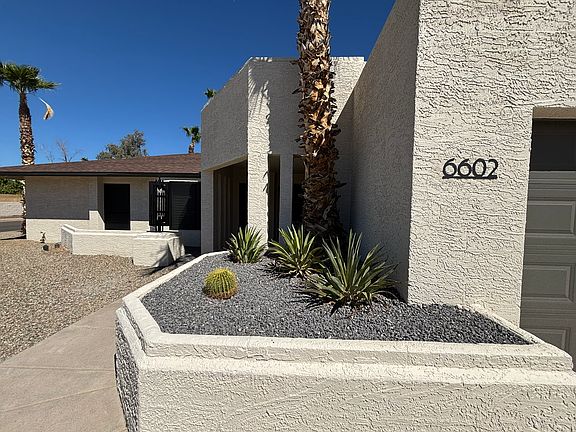 4th image of 6602 E Paradise Ln
