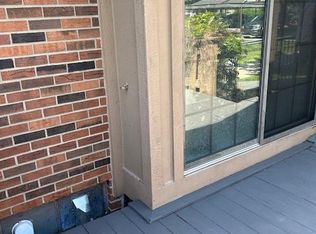 2011 Vine Way Dr APT 64, Canton, MI 48188