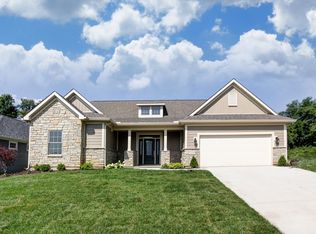 3659 Sunset Bluff Dr, Dayton, OH 45430