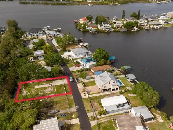 9923 Alavista Dr Lot 15, Gibsonton, FL 33534