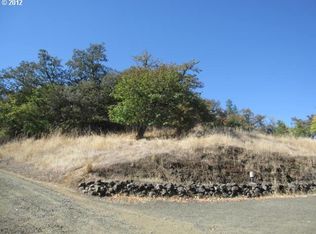 1662 SE Ivy Dr, Roseburg, OR 97470