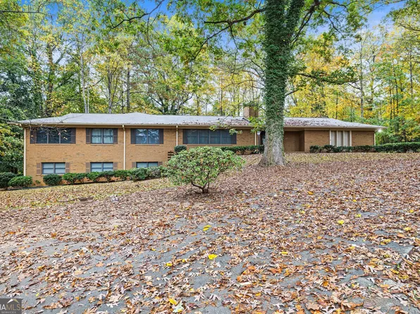 2980 Bethwood Ln, Lithonia, GA 30038