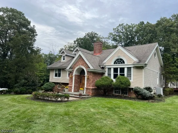 10 Rockage Rd, Warren Twp., NJ 07059