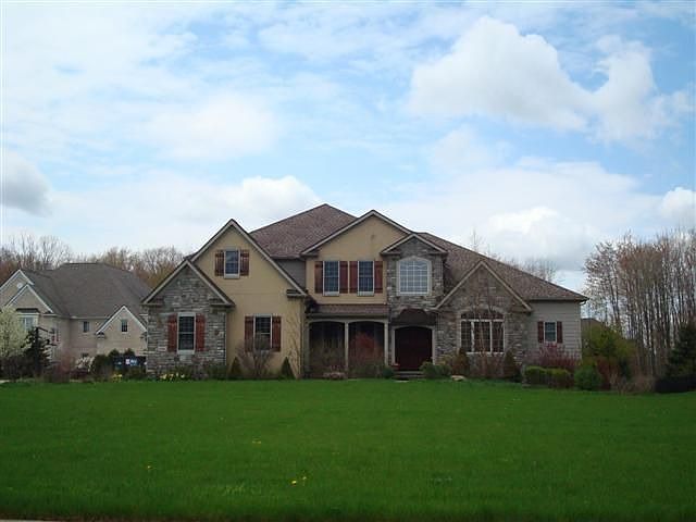 1st image of 6582 Summer Wind Dr