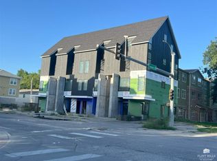 502 N 11th St UNIT 104, Manhattan, KS 66502
